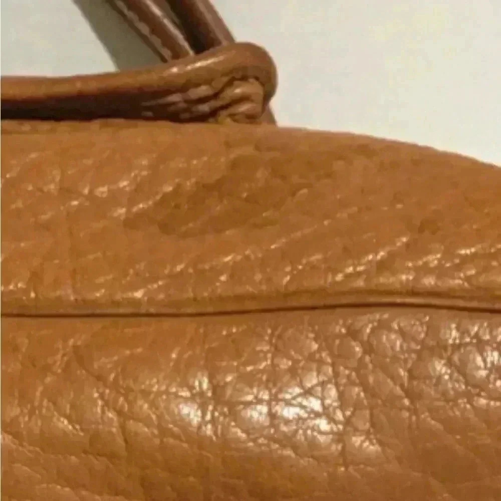 Michael kors brown distressed leather shoulder handbag - Picture 9 of 13